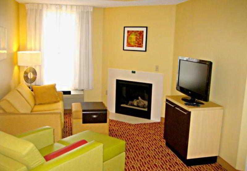 Towneplace Suites Рочестер Екстер'єр фото