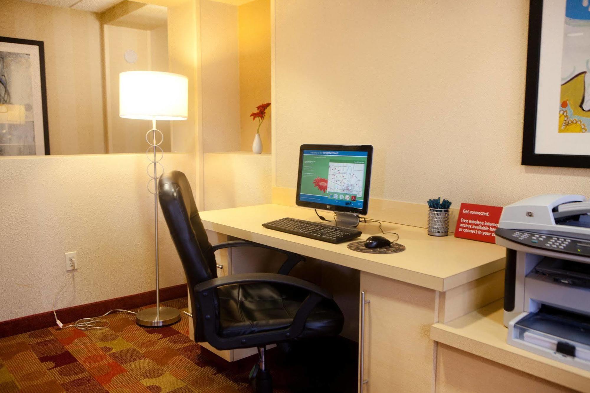 Towneplace Suites Рочестер Екстер'єр фото